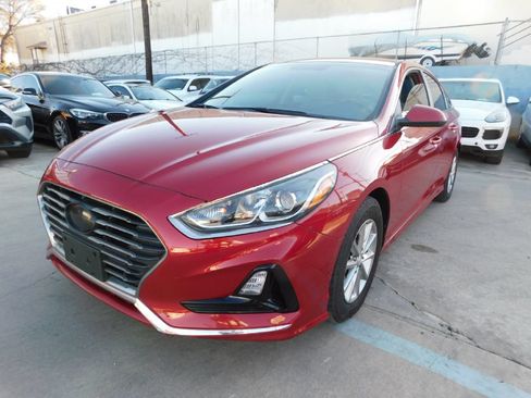 Used 2018 Hyundai Sonata SE FWD image 3
