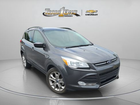 Used 2015 Ford Escape SE w/ Equipment Group 201A FWD image 1