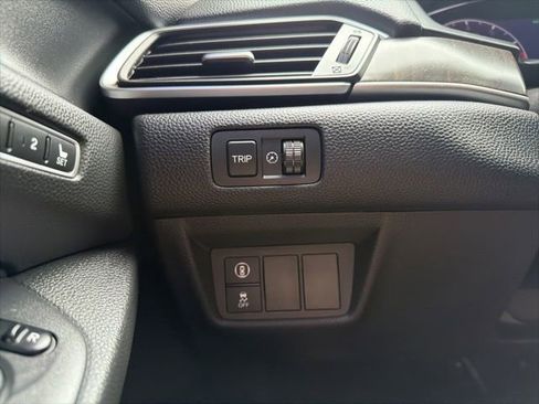 Used 2018 Honda Accord EX-L image 36