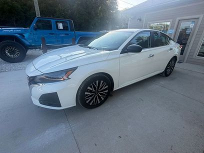 Used 2025 Nissan Altima 2.5 SV