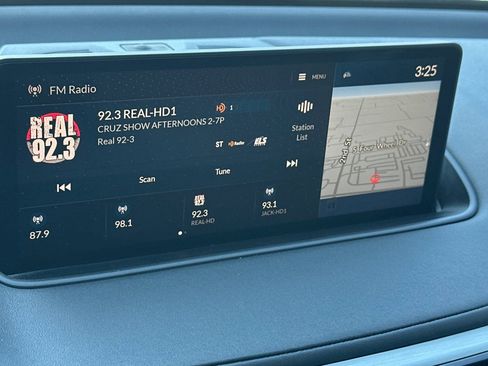 Used 2023 Acura MDX FWD w/ Technology Package image 19