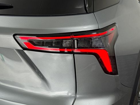 Used 2026 Chevrolet Equinox LT image 34