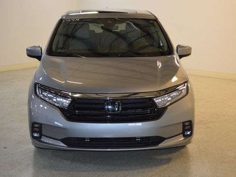 Used 2024 Honda Odyssey EX-L image 8