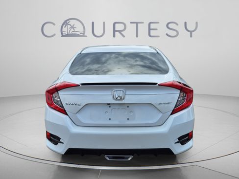 Used 2021 Honda Civic Sport image 4