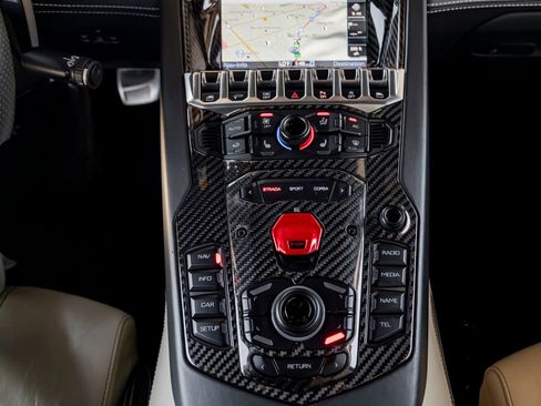 Used 2014 Lamborghini Aventador LP 700-4 AWD/4WD image 20