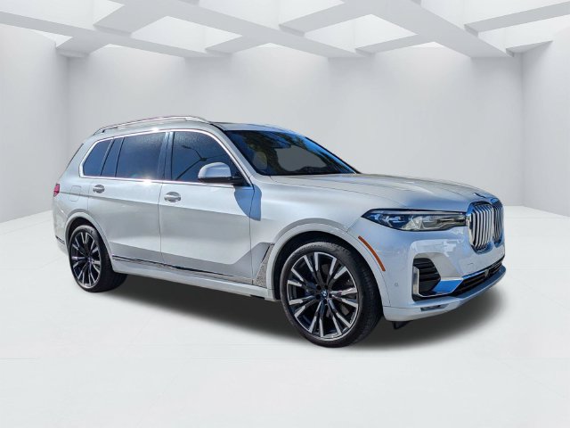 Used 2021 BMW X7 xDrive40i w/ Executive Package 2 AWD/4WD image 2