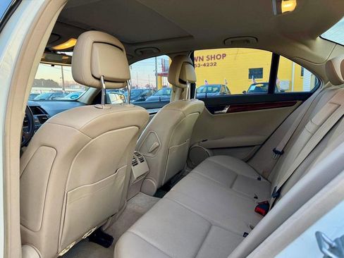 Used 2011 Mercedes-Benz C 300 Sedan image 12