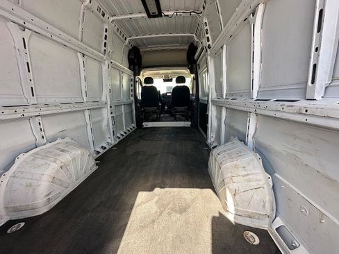 Used 2023 RAM ProMaster 3500 w/ Lane Management Group FWD image 10
