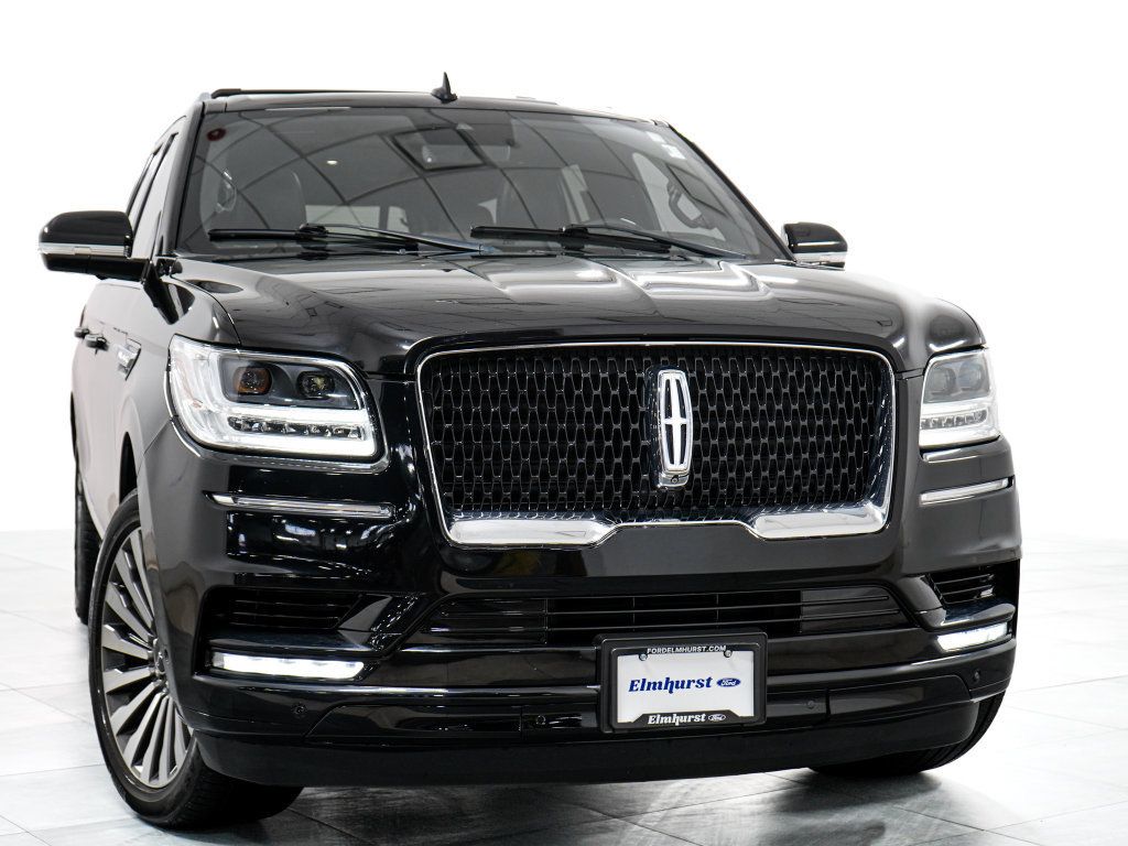 Used 2021 Lincoln Navigator L Reserve AWD/4WD image 3