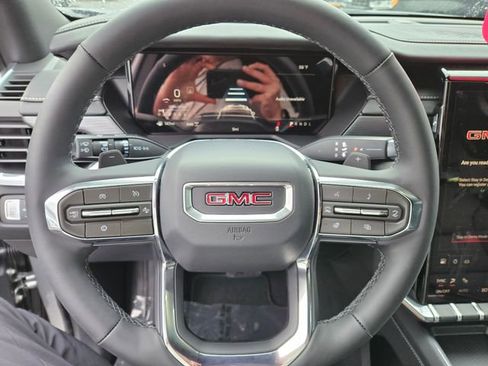 New 2026 GMC Acadia Elevation w/ Elevation Premium Package AWD/4WD image 25