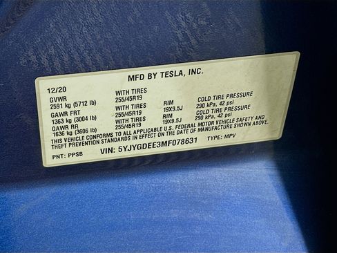 Used 2021 Tesla Model Y Long Range image 12