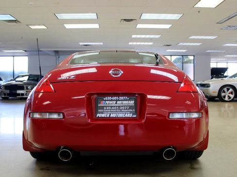 Used 2006 Nissan 350Z Base w/ (N93) Cargo Convenience Pkg image 18