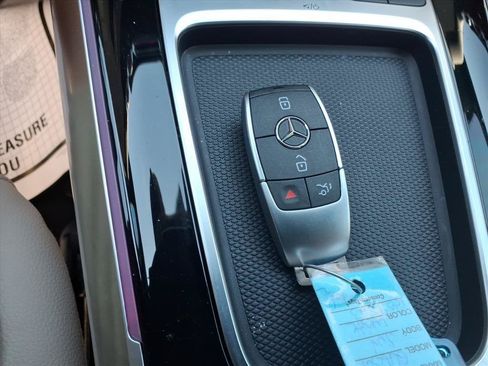 Used 2025 Mercedes-Benz GLA 250 image 29