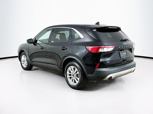 Used 2020 Ford Escape SE image 5