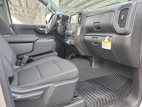 New 2026 Chevrolet Silverado 2500 Custom w/ Custom Value Package AWD/4WD image 17