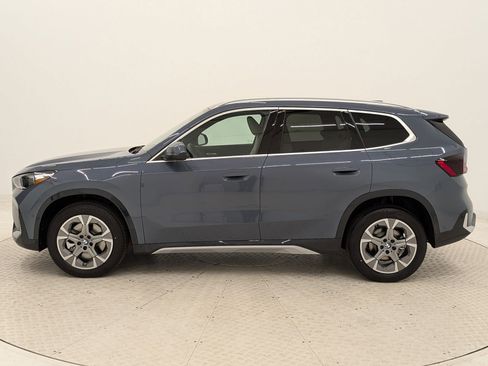 New 2026 BMW X1 xDrive28i w/ Convenience Package image 2