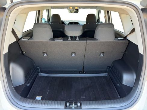 Used 2025 Kia Soul LX w/ LX Technology Package FWD image 20