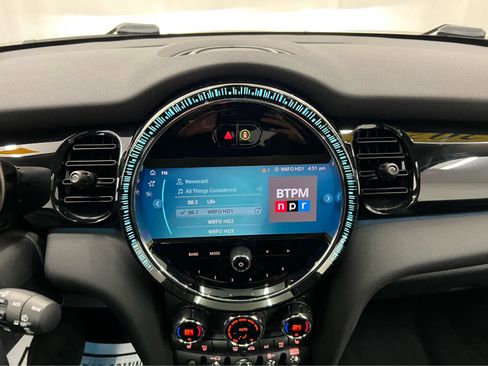 Used 2024 MINI Cooper SE image 28