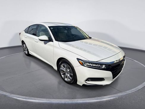 Used 2018 Honda Accord LX image 5