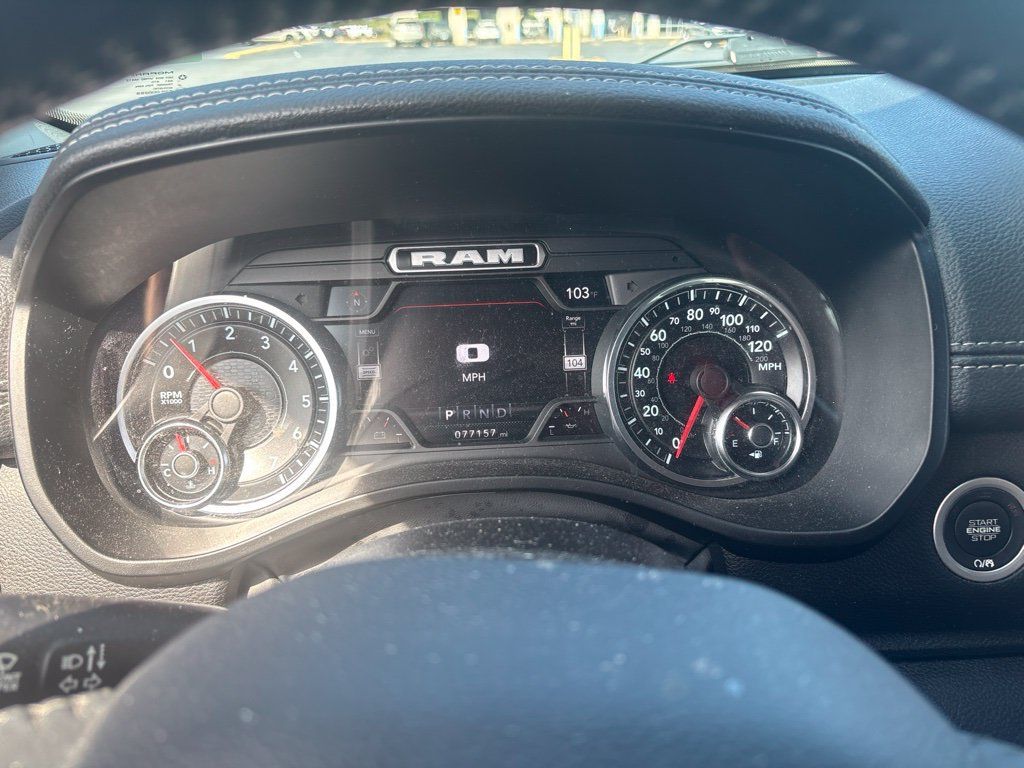 Used 2022 RAM 1500 Laramie AWD/4WD image 19