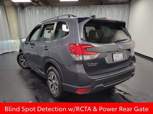 Used 2024 Subaru Forester Premium AWD/4WD image 6