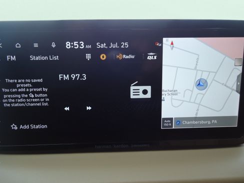 Used 2023 Hyundai Santa Fe Calligraphy AWD/4WD image 17