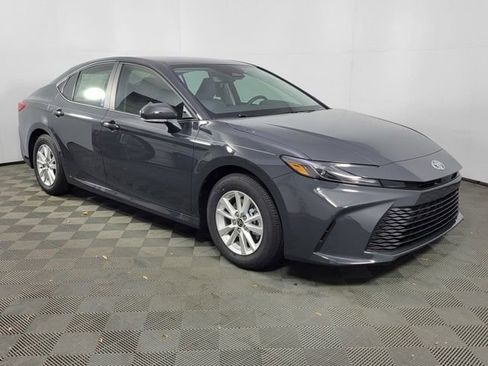New 2026 Toyota Camry LE image 1