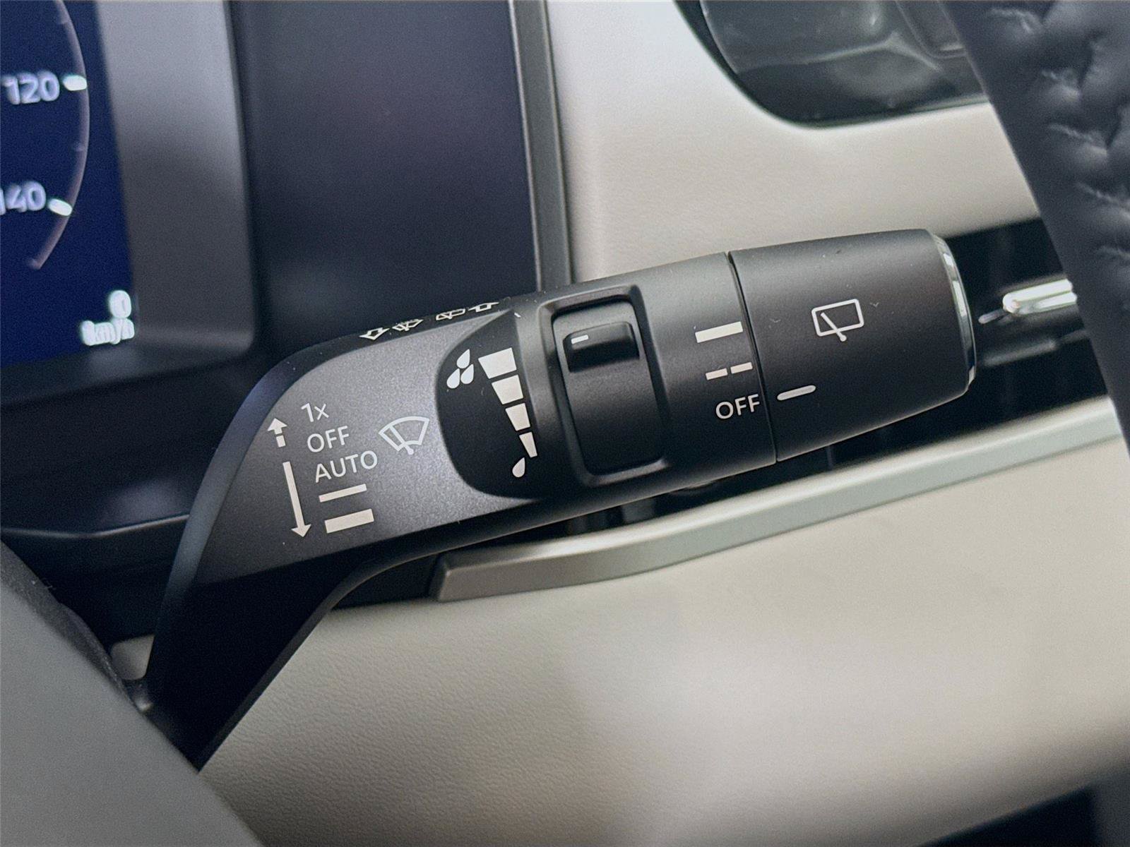 New 2026 Mitsubishi Outlander SE FWD image 6