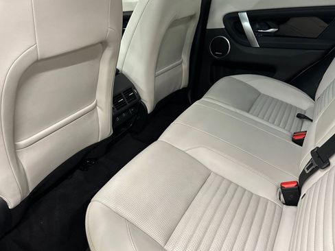 Used 2024 Land Rover Discovery Sport S image 26