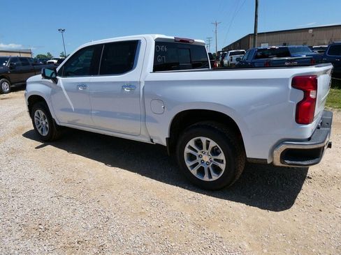 New 2026 Chevrolet Silverado 1500 LTZ w/ LTZ Premium Package AWD/4WD image 9
