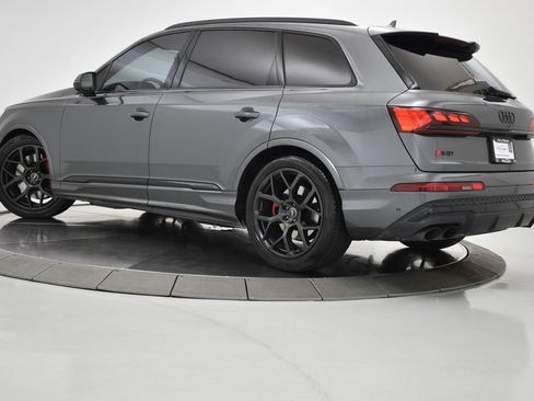 Used 2025 Audi SQ7 Prestige AWD/4WD image 10