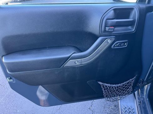 Used 2017 Jeep Wrangler Sport w/ Quick Order Package 24S image 11