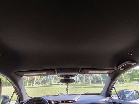 Used 2021 Cadillac XT5 Luxury FWD image 28