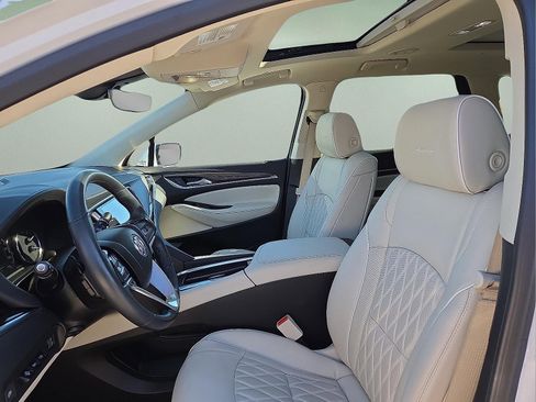 Used 2024 Buick Enclave Avenir w/ Avenir Technology Package image 14