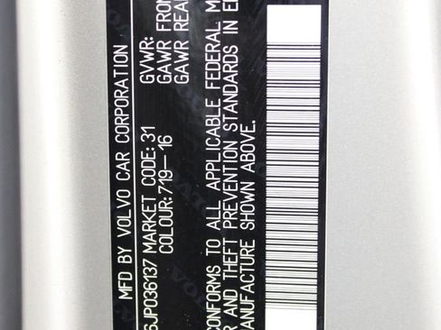 Used 2018 Volvo S90 T5 Momentum w/ Convenience Package image 34