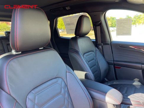 New 2024 Ford Escape ST-Line Elite w/ Premium Technology Package image 44