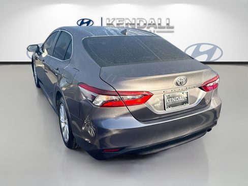 Used 2023 Toyota Camry LE image 4