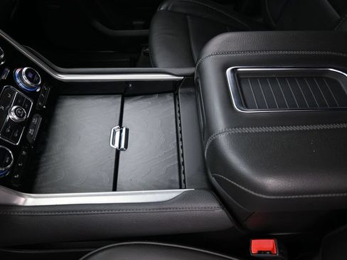 Used 2023 GMC Yukon Denali RWD image 20