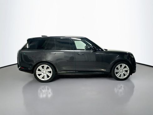 Used 2023 Land Rover Range Rover SE AWD/4WD image 8