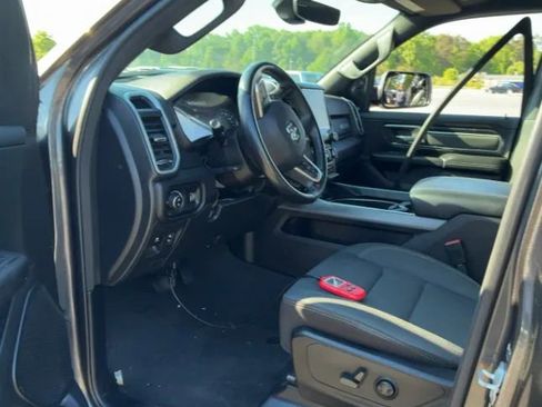 Used 2022 RAM 1500 Big Horn AWD/4WD image 2