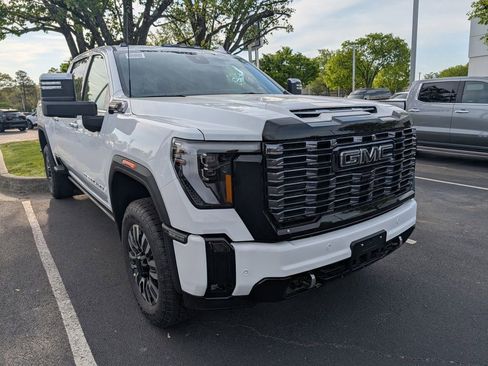 New 2026 GMC Sierra 2500 Denali Ultimate image 2