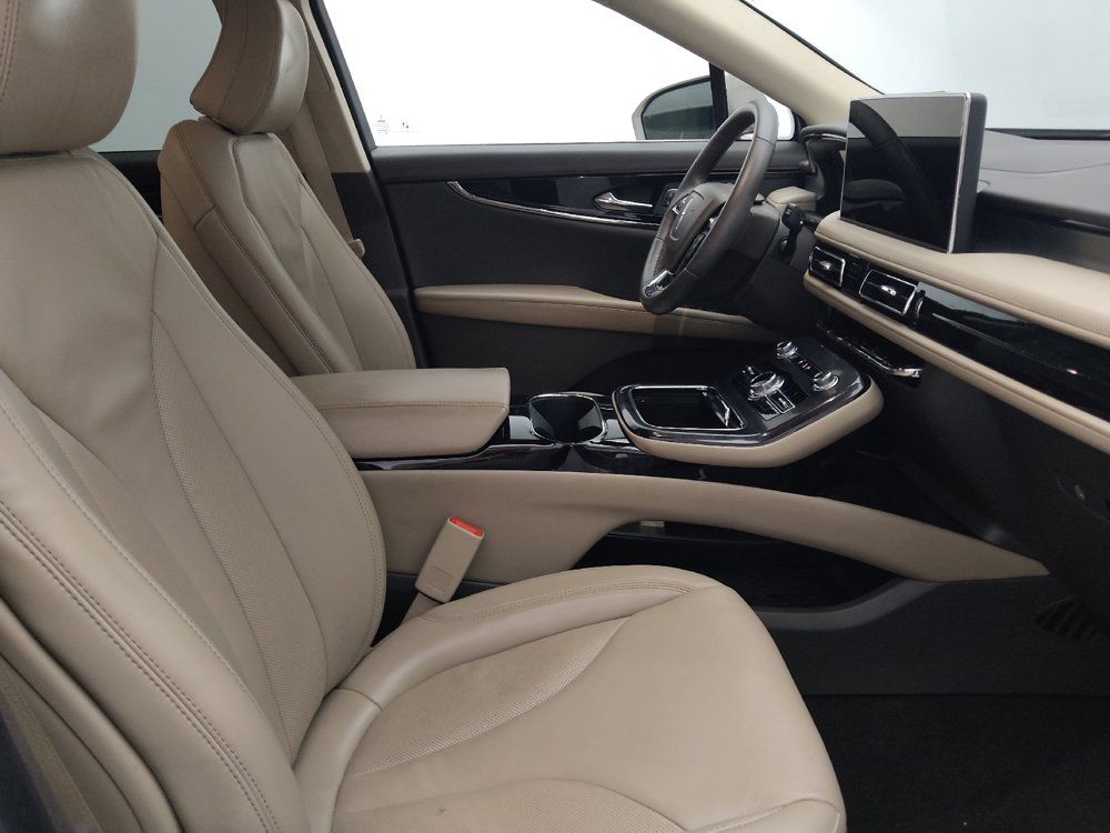 Used 2021 Lincoln Nautilus FWD w/ Equipment Group 101A image 21