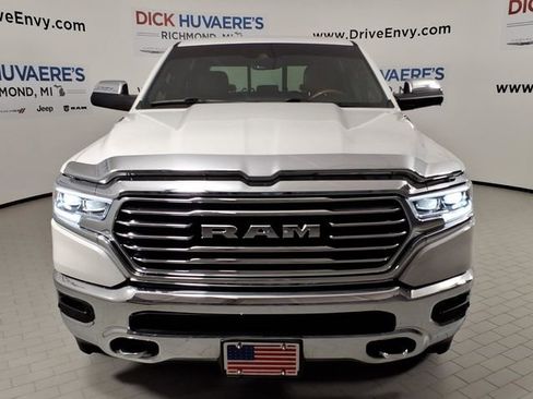 Used 2019 RAM 1500 Limited AWD/4WD image 2