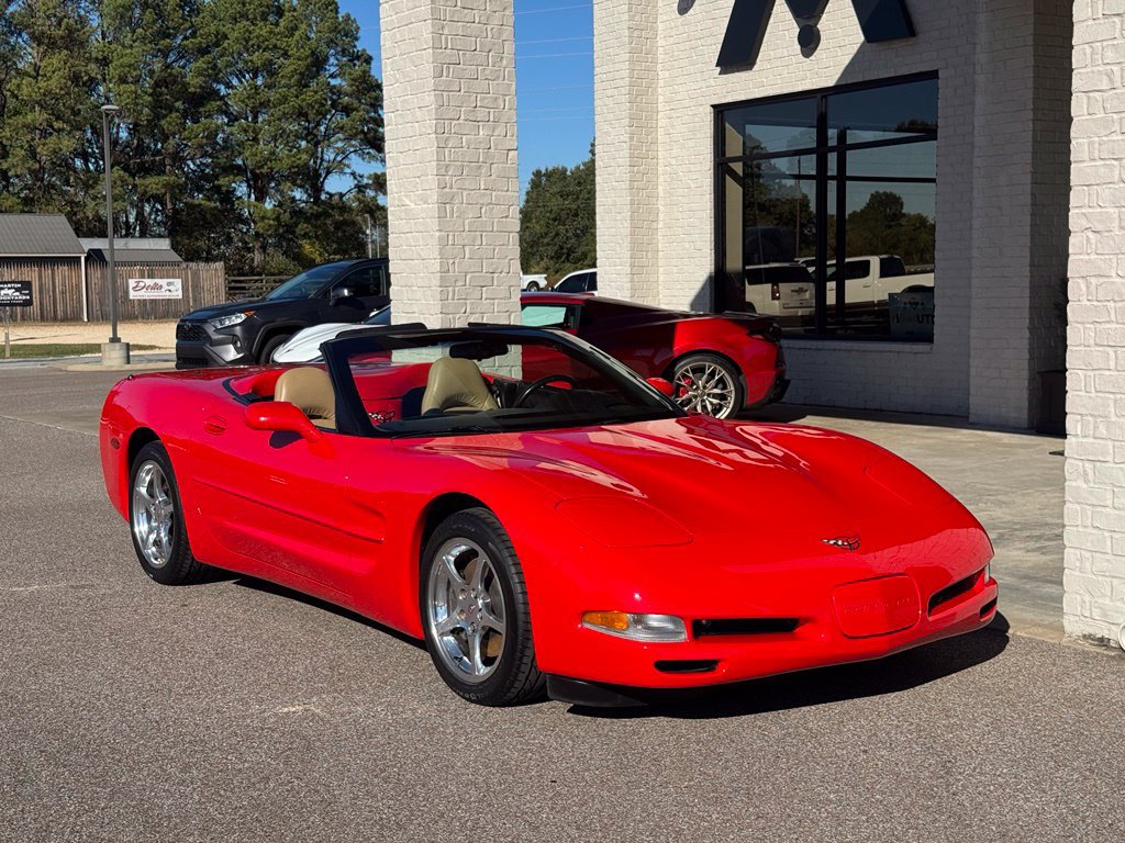 Used 2000 Chevrolet Corvette Convertible w/ Memory Pkg RWD image 23