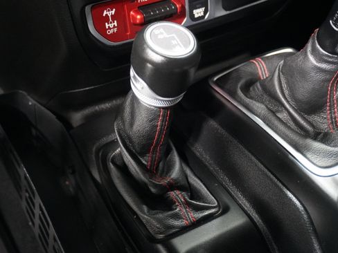 Used 2021 Jeep Wrangler Unlimited Rubicon image 24