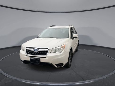 Used 2015 Subaru Forester 2.5i Premium w/ All-Weather Package image 3