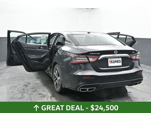 Used 2023 Nissan Maxima SL image 57
