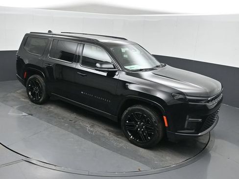 New 2026 Jeep Grand Wagoneer Limited AWD/4WD image 31