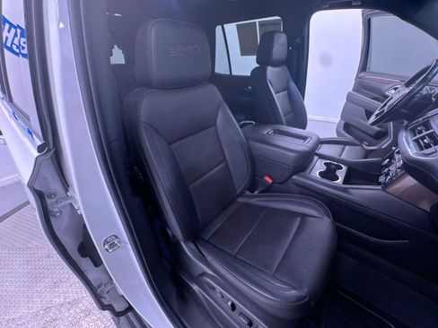 Used 2023 Chevrolet Tahoe High Country AWD/4WD image 36