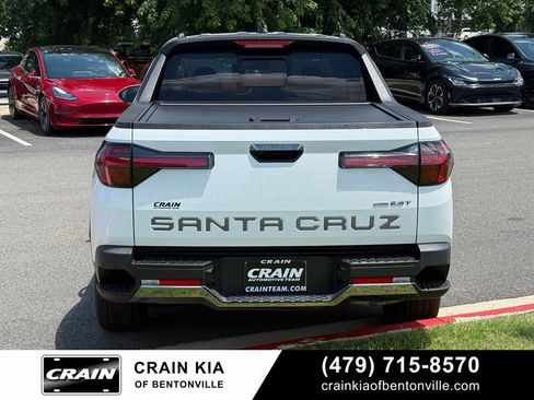Used 2022 Hyundai Santa Cruz Limited AWD/4WD image 6